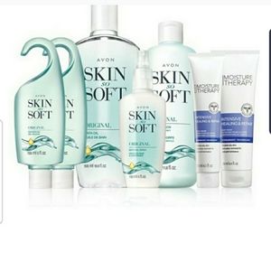 Avon Gift Set. Skin So Soft and Moisture Therapy
